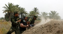 Džihadisti u Iraku koriste američke puške i voze njihove "hummere"