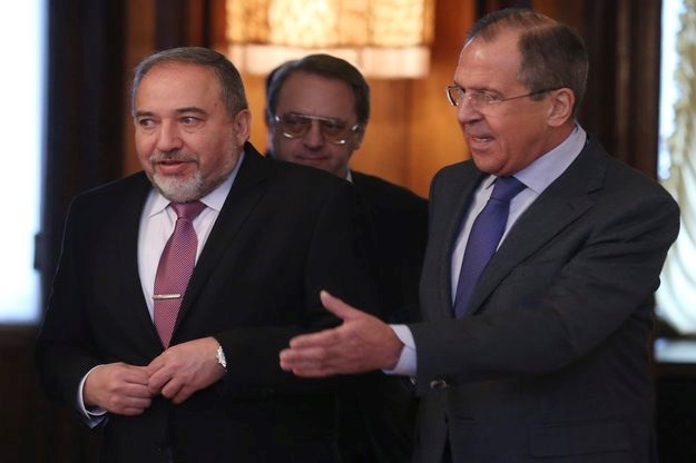 Sirijska oporba sastaje se u Moskvi prije pregovora s režimom