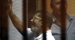 Novinar Peter Greste oslobođen nakon 400 dana u egipatskom zatvoru