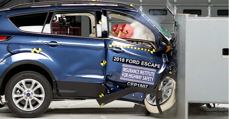 VIDEO Ford pao i na popravnom: U sudaru se suvozaču ne piše dobro
