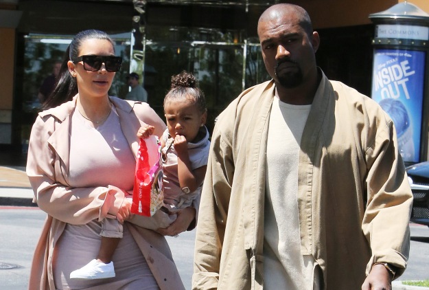 Trač dana: Kanye West nije pravi otac malene North?