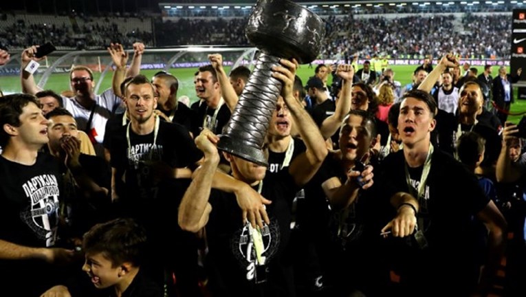 Partizan osvojio naslov prvaka i izjednačio se za Zvezdom