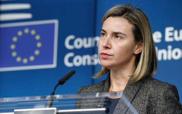 EU će Rusiji nuditi "mrkvu" i "batinu"