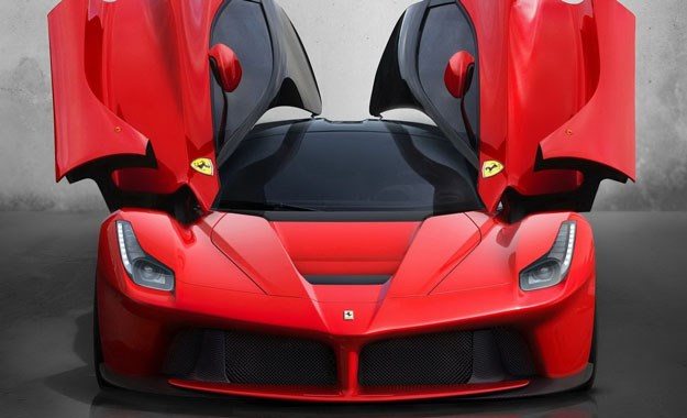 Najbrži Ferrari u povijesti dobiva toples izdanje