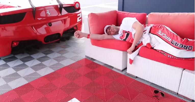 VIDEO Kad Ferrari postane budilica koja diže iz mrtvih