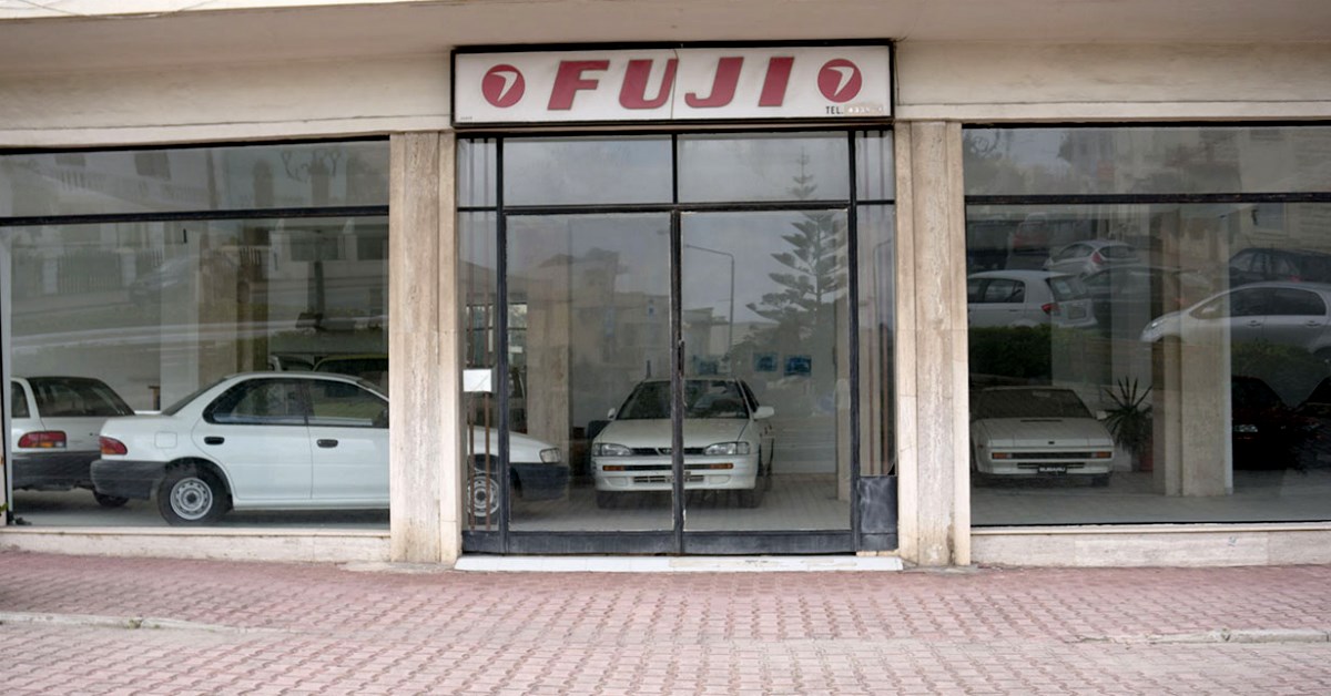 FOTO Pogledajte salon automobila u koji nitko nije kročio 30 godina