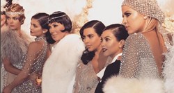 Ovo im moramo priznati: Kardashiani su izgledali fantastično na zabavi s temom "The Great Gatsby" za 60. rođendan Kris Jenner