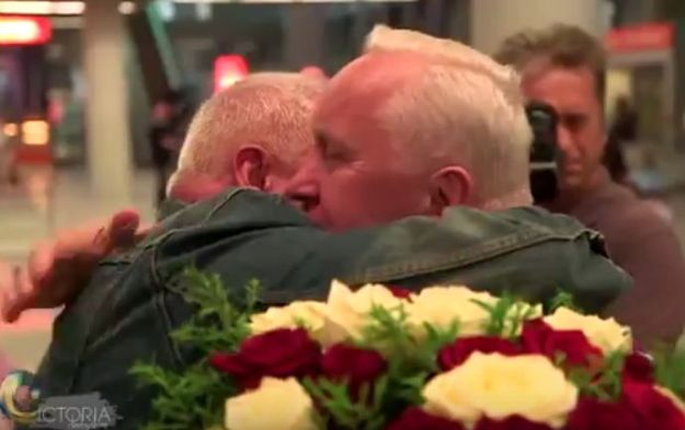 Erupcija emocija: Blizanci ponovo ujedinjeni nakon 69 godina duge potrage