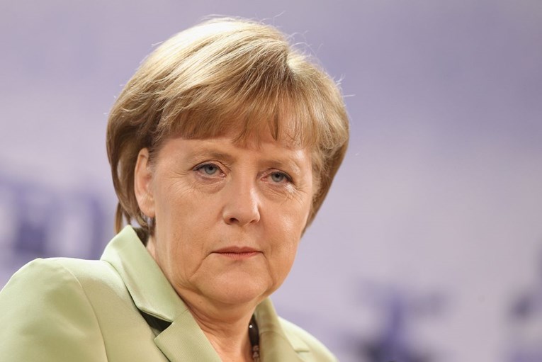 Merkel: Brexit nudi dobar početak