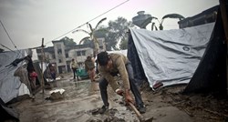 Snažna oluja poharala Indiju, najmanje je 40 ljudi poginulo, među njima ima djece
