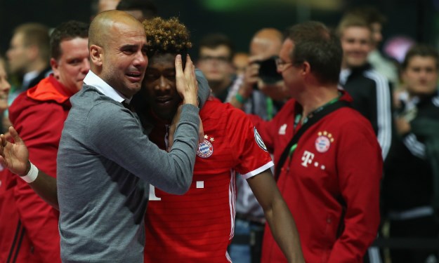 Bayern osvojio dvostruku krunu: Guardiola se u suzama oprostio od navijača