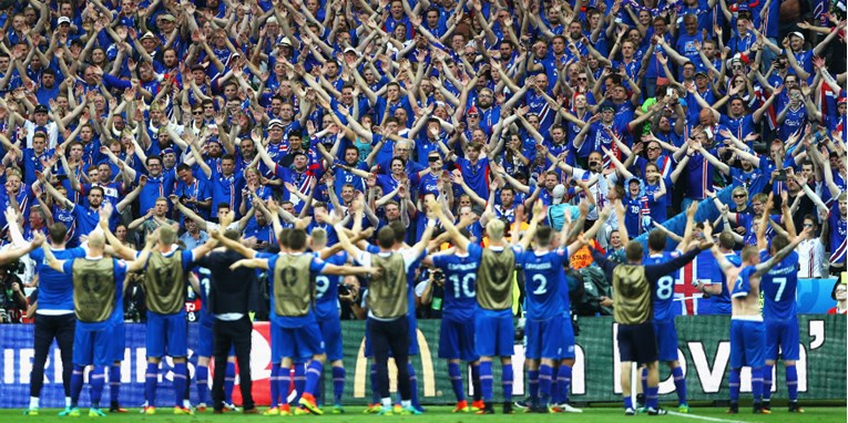 Islanđanin unajmio avion za utakmicu protiv Engleske
