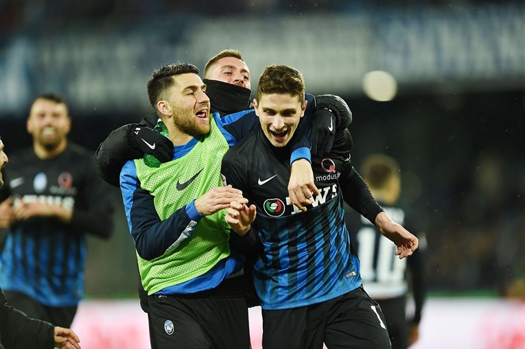 Atalanta šokirala Napoli i vratila se u borbu za Ligu prvaka