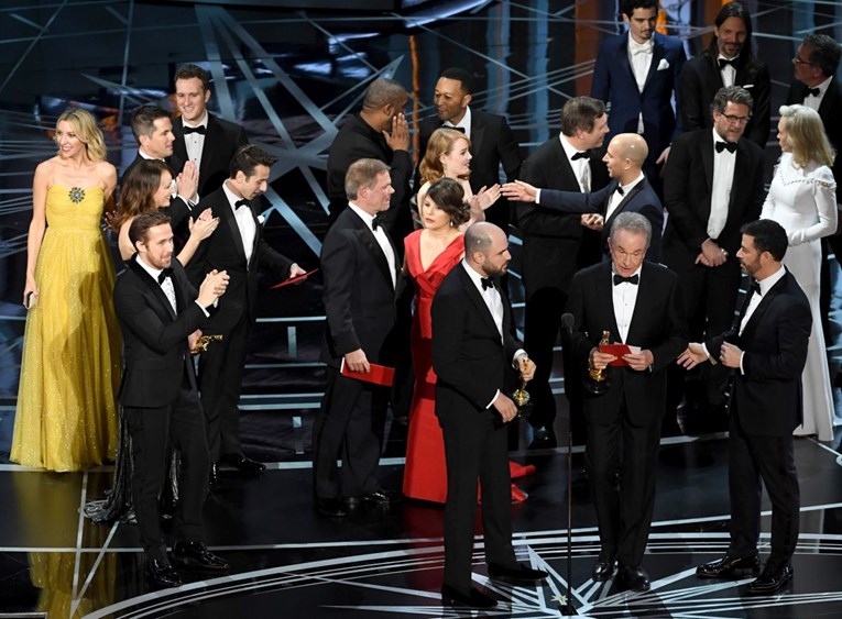 Hollywood se sprema za dodjelu Oscara, a svi bruje samo o dvije sramotne stvari