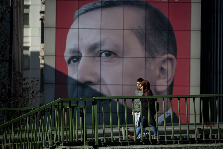 TURSKA ODLUČUJE Hoće li Erdoganu dati apsolutnu moć? Ovo su najvažnije činjenice o referendumu