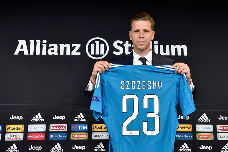 Raspad sistema u Juventusu: Više ne mogu ni igračima pravilno imena na dres napisati