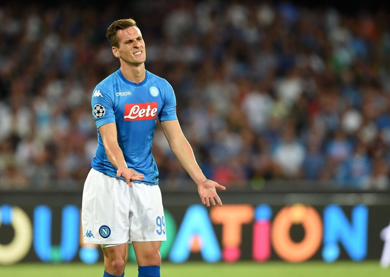 Napoli gazi konkurenciju, ali je doživio težak udarac za nastavak sezone