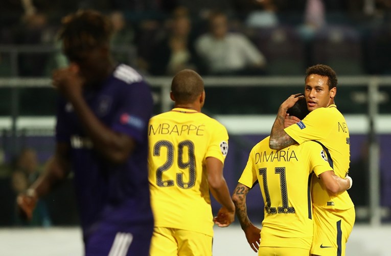 ČAROBNA VEČER PARIŽANA Postigli osam golova, Neymar zabio u Maradoninom stilu