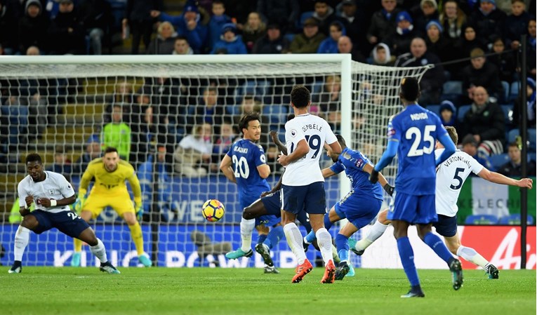 Leicester gurnuo Spurse u krizu, United dobio treću utakmicu zaredom