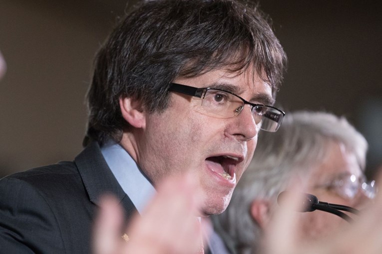 Predsjednik katalonskog parlamenta: Imenovanje Puigdemonta se odgađa, nema drugog kandidata