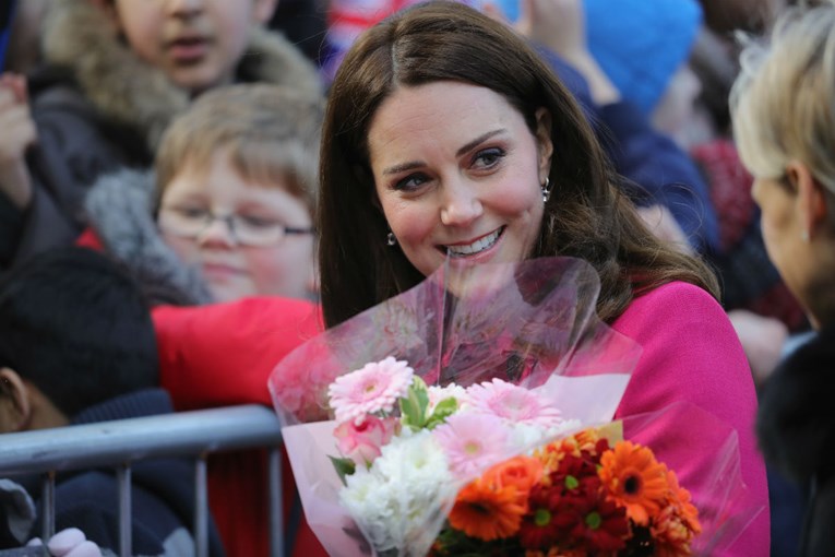 Kate Middleton ponovno reciklira odjeću, no ovo se isplatilo