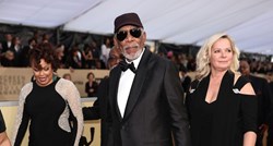Razlog zašto se Morgan Freeman na crvenom tepihu pojavio samo s jednom rukavicom vrlo je ozbiljan