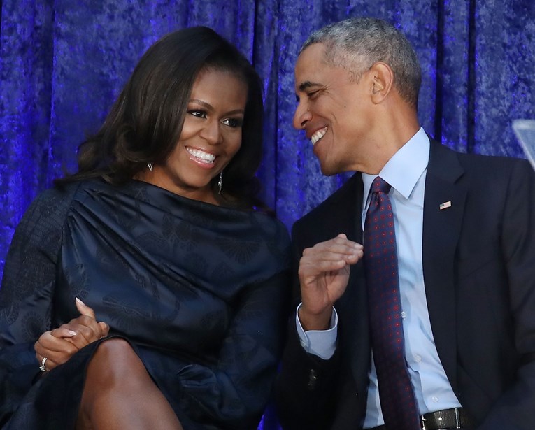 Ameri plaču za Obamom zbog onoga što je rekao o Michelle pri otkrivanju službenih portreta
