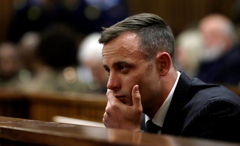 Udvostručena kazna za Oscara Pistoriusa, osuđen na 13 godina  zatvora
