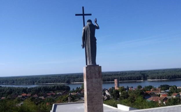 U Aljmašu blagoslovljen najveći kip Isusa u Hrvatskoj