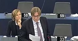 Verhofstadt: Europska unija riskira sve postignuto zbog nemoći da se nosi s izbjegličkom krizom