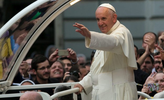 Tako je govorio papa Franjo: "Nije nužno ići u crkvu, ni davati joj novac"