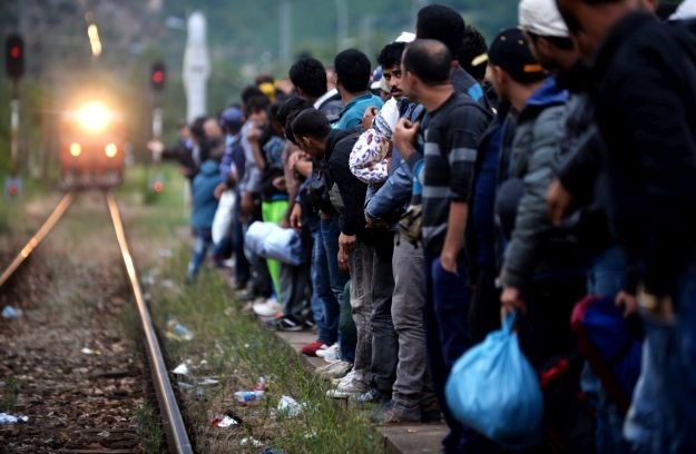 Val imigranata napušta Srbiju nakon najave gradnje mađarskog zida
