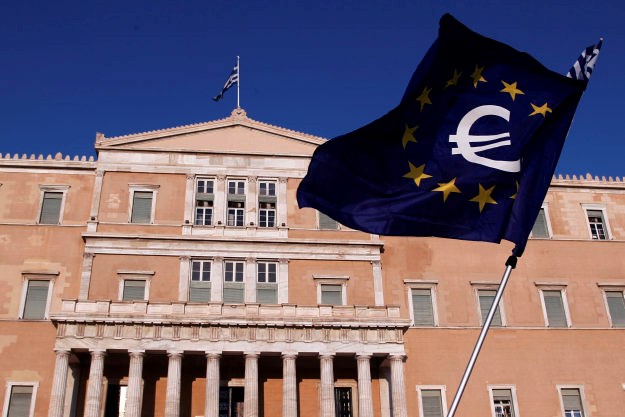 Fitch podignuo kreditni rejting Grčke