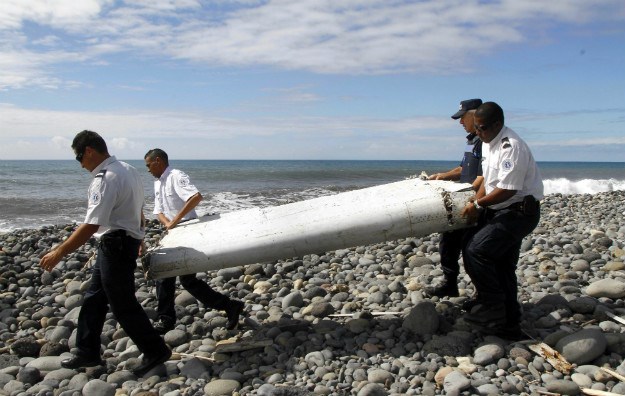 Potvrđeno da je na Mauricijusu pronađen dio nestalog malezijskog zrakoplova