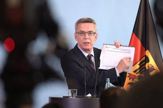 Njemački ministar policije: Možda ćemo morati privremeno ukinuti Schengen