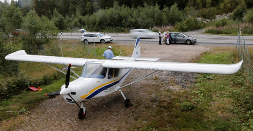 Privatni avion prisilno sletio na autocestu u Švedskoj