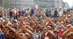 Tisuće izbjeglica četvrti dan blokirano na željezničkoj postaji u Budimpešti
