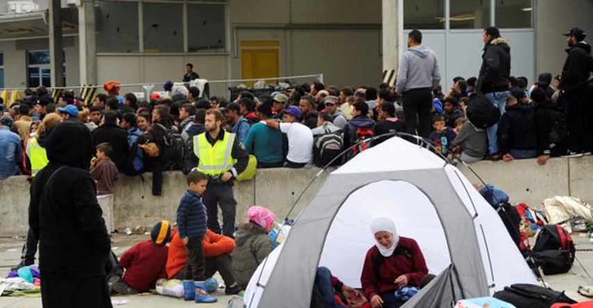 Slovenija donirala šatore za izbjeglice, šalju ih u Mađarsku