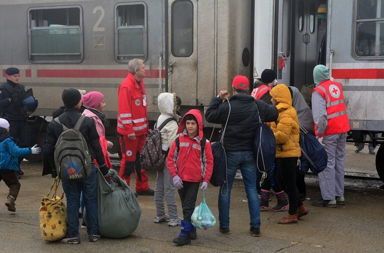 Vlasti u BiH na proljeće očekuju izbjeglički val iz Srbije ka Hrvatskoj