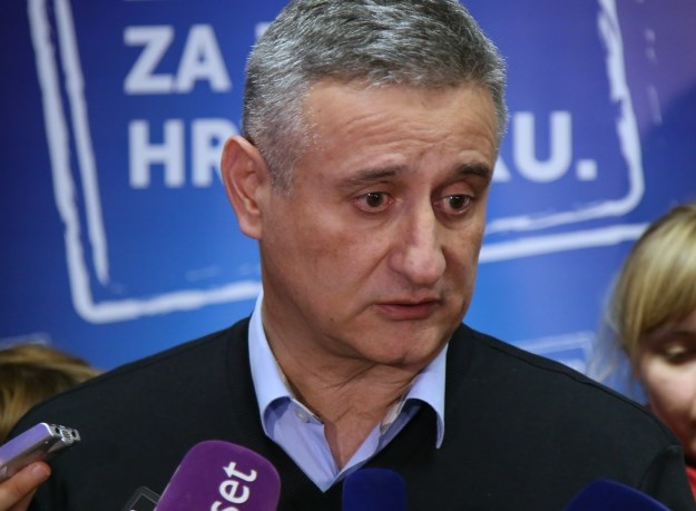 Karamarko žestoko brani Hasanbegovića, želi ukinuti Titov trg