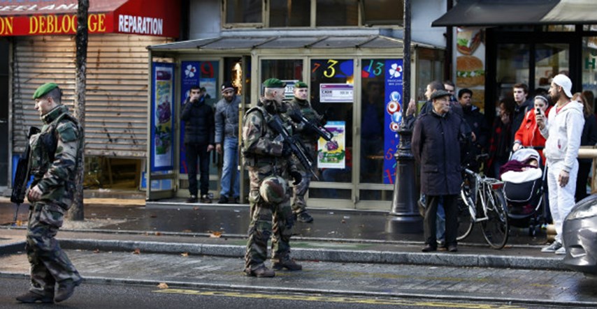 Ubijen napadač na policijsku postaju u Parizu: Vikao je Allahu Akbar, nosio lažni samoubilački pojas