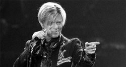 Pramen kose Davida Bowiea uskoro na aukciji