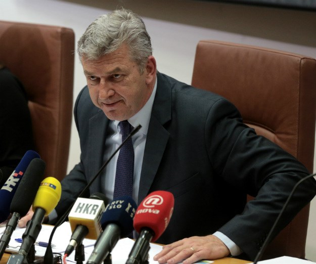 Ostojić će zatražiti od Oreškovića da pojasni otkazivanje sjednice Vlade zbog sastanka u SOA-i