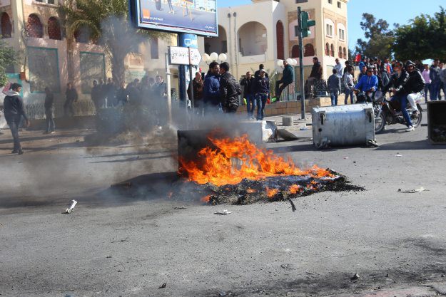 Tunis ukinuo policijski sat dva tjedna nakon prosvjeda zbog visoke nezaposlenosti