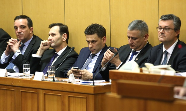 Evo kako su političari kratili sate u Saboru