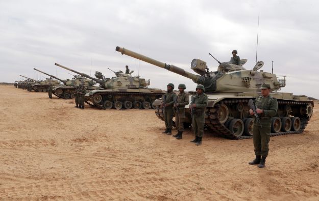 U napadu militanata u Tunisu poginulo 19 ljudi