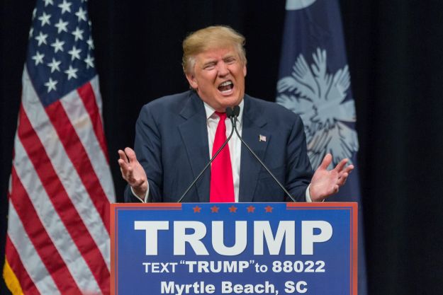 Trump i Clinton pobijedili na predizborima u Južnoj Karolini i Nevadi, Jeb Bush se povukao iz utrke