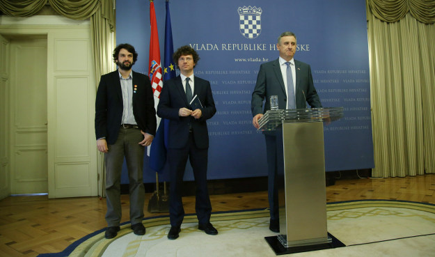 Predstavljena reforma obrazovanja: Učit će se o pop glazbi, a osnovnoškolci će se baviti statistikom