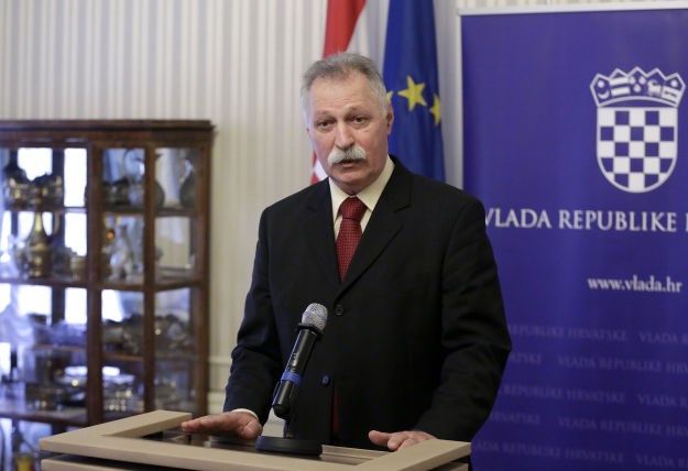 Šef sindikata srednjih školi: Zbog jubilarnih nagrada provodi se pravosudna diskriminacija