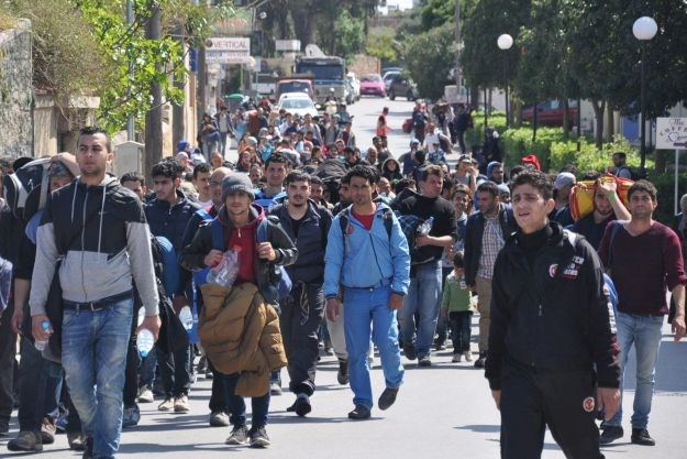 Austrija upozorila Italiju: Ako dođe do velikog izbjegličkog vala, zatvorit ćemo granicu